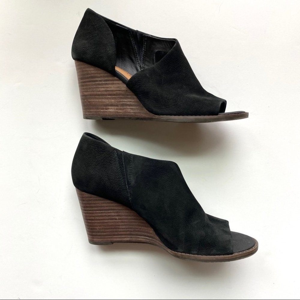 Lucky Brand Black Suede Tylera wedges size 8.5